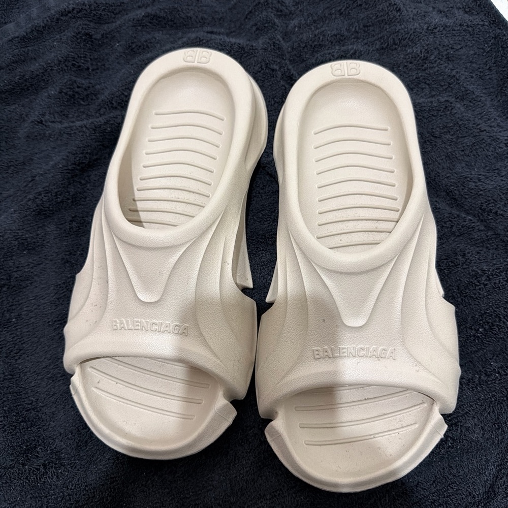 Balenciaga Cream Sandals
